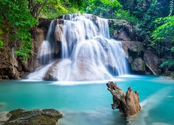Huay Mae Khamin Waterfall w Tajlandii