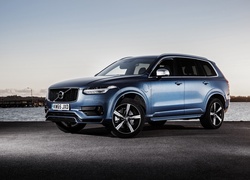 Volvo XC90 T8, 2016