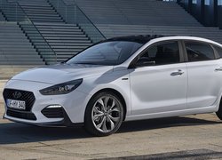 Hyundai i30 bokiem