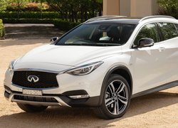 Infiniti QX30 AWD