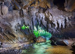 Jaskinia w Parku Narodowym Petar