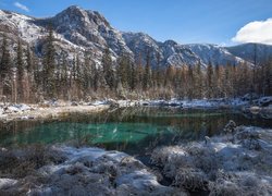 Jezioro Gejzerowe w górach Ałtaju