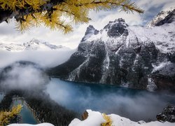 Jezioro górskie OHara na terenie Parku Narodowego Yoho w Kanadzie