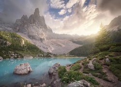 Góry, Dolomity, Masyw Sorapiss, Jezioro Sorapis, Mgła, Kamienie, Włochy