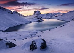 Zima, Jezioro, Lac de Roburent, Góry, Alpy, Park Narodowy Mercantour, Francja