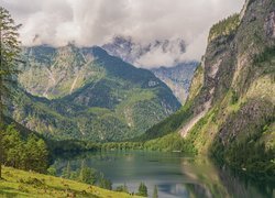 Góry, Alpy Bawarskie, Chmury, Jezioro Obersee, Park Narodowy Berchtesgaden, Niemcy
