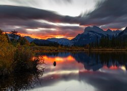 Jezioro, Vermilion Lake, Park Narodowy Banff, Góry, Wschód Słońca, Kanada