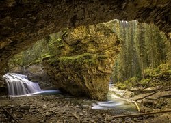 Johnston Canyon w Parku Narodowym Banff