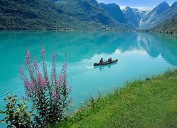 Norwegia, Prowincja Vestland, Olden, Góry, Rzeka Oldeelva, Kajak