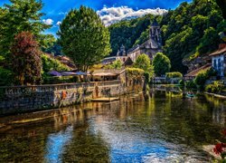 Miasto Brantome, Francja, Rzeka, Domy, Roślinność, Kajak