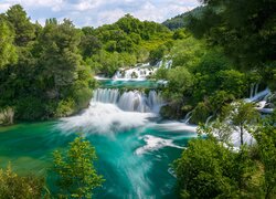 Kaskada, Wodospad, Drzewa, Rzeka Krka, Park Narodowy Krka, Chorwacja