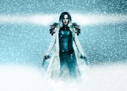 Kate Beckinsale jako Selene w filmie Underworld: Wojny krwi