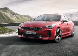 Czerwona, Kia Stinger GT, Przód