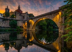 Rzeka Tamega, Most, Ponte Sao Goncalo, Klasztor, Kościół, Odbicie, Światła, Amarante, Portugalia