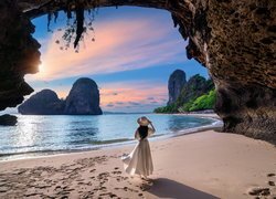 Kobieta, Kapelusz, Biała, Sukienka, Plaża Railay, Skały, Tajlandia