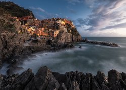 Włochy, Gmina Riomaggiore, Manarola, Cinque Terre, Morze Liguryjskie, Kolorowe, Domy, Chmury, Zatoka