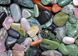 Kolorowe kamienie i minerały
