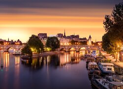 Francja, Paryż, Rzeka Sekwana, Most Pont Neuf, Domy, Łodzie, Drzewa, Światła