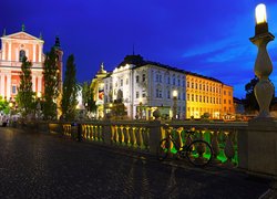 Słowenia, Lublana, Most Tromostovje, Kościół Franciszkanów, Domy