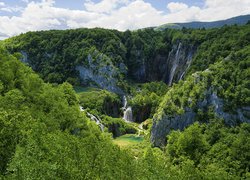 Chorwacja, Wodospady, Lasy, Drzewa, Krzewy, Park Narodowy Jezior Plitwickich, Skały