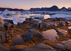 Krajobraz południowo-wschodniego wybrzeża Grenlandii