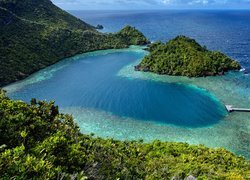 Indonezja, Papua Zachodnia, Wyspa Misool, Karawapop, Morze Seram, Laguna