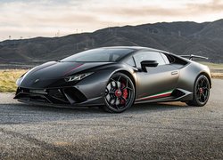 Lamborghini Huracan Performante rocznik 2020