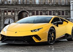 Lamborghini Huracan, 2017, Budynek