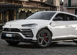 Lamborghini Urus Carbon