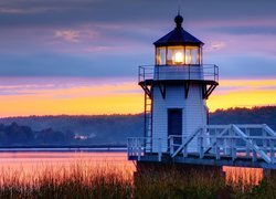 Latarnia morska Doubling Point Lighthouse w Arrowsic