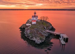 Stany Zjednoczone, Nowa Anglia, Rhode Island, Wyspa, Rzeka Providence, Skały, Latarnia morska, Pomham Rocks Light, Zachód słońca