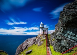 Irlandia, Latarnia morska Sheeps Head Lighthouse, Skały, Schody, Morze, Zatoka Bantry Bay
