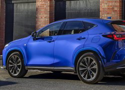 Lexus NX F Sport bokiem