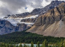 Góry, Lodowiec, Crowfoot Glacier, Drzewa, Lasy, Jezioro, Lake Louise, Park Narodowy Banff, Prowincja Alberta, Kanada