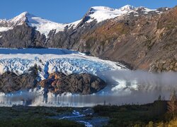 Góry, Skały, Śnieg, Jezioro Portage, Lodowiec, Portage Glacier, Drzewa, Alaska, Stany Zjednoczone