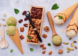 Lody, Rożki, Wafelki, Pistacje, Orzechy, Migdały, Drewniane, Łyżeczki