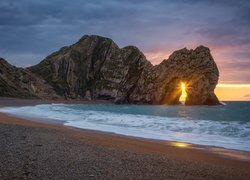 Anglia, Wybrzeże Jurajskie, Łuk Durdle Door, Kanał La Manche, Morze, Skały, Promienie słońca