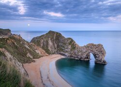 Łuk skalny Durdle Door na Wybrzeżu Jurajskim