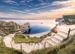 Łuk wapienny Durdle Door na Wybrzeżu Jurajskim