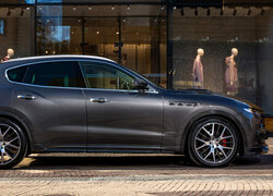 Maserati Levante Shtorm, Larte Design