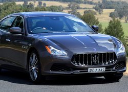 Maserati Quattroporte GranLusso przód