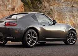 Mazda MX-5 RF, Bok