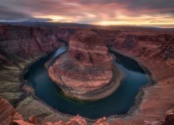 Meander Horseshoe Bend w Parku Narodowym Glen Canyon