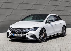 Mercedes-AMG EQE 53