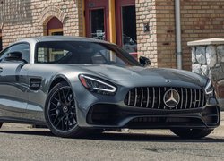 Mercedes-AMG GT, Budynek