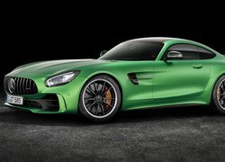 Mercedes AMG GT R