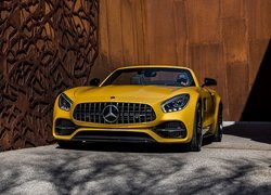Żółty, Mercedes-AMG GT