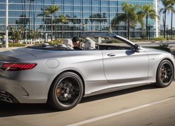 Mercedes-Benz S63 AMG Cabrio