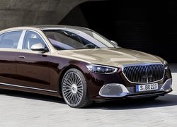 Mercedes-Maybach Klasa S II X223