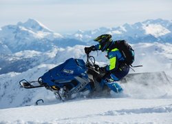 Skuter śnieżny, Człowiek, Śnieg, Góry, Sport extremalny